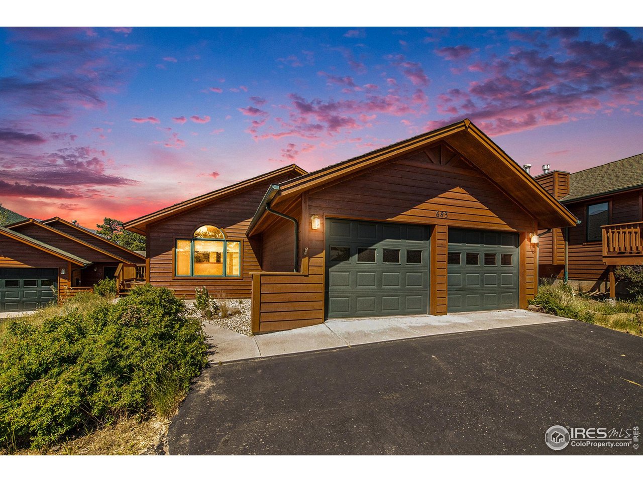 683 Cedar Ridge Cir