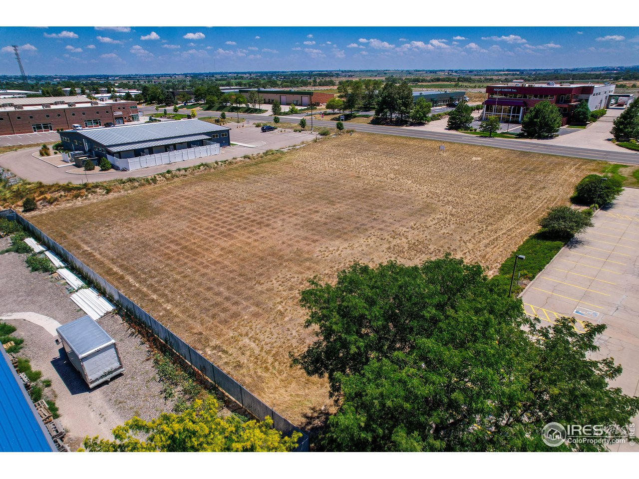 1611 Skyway Dr