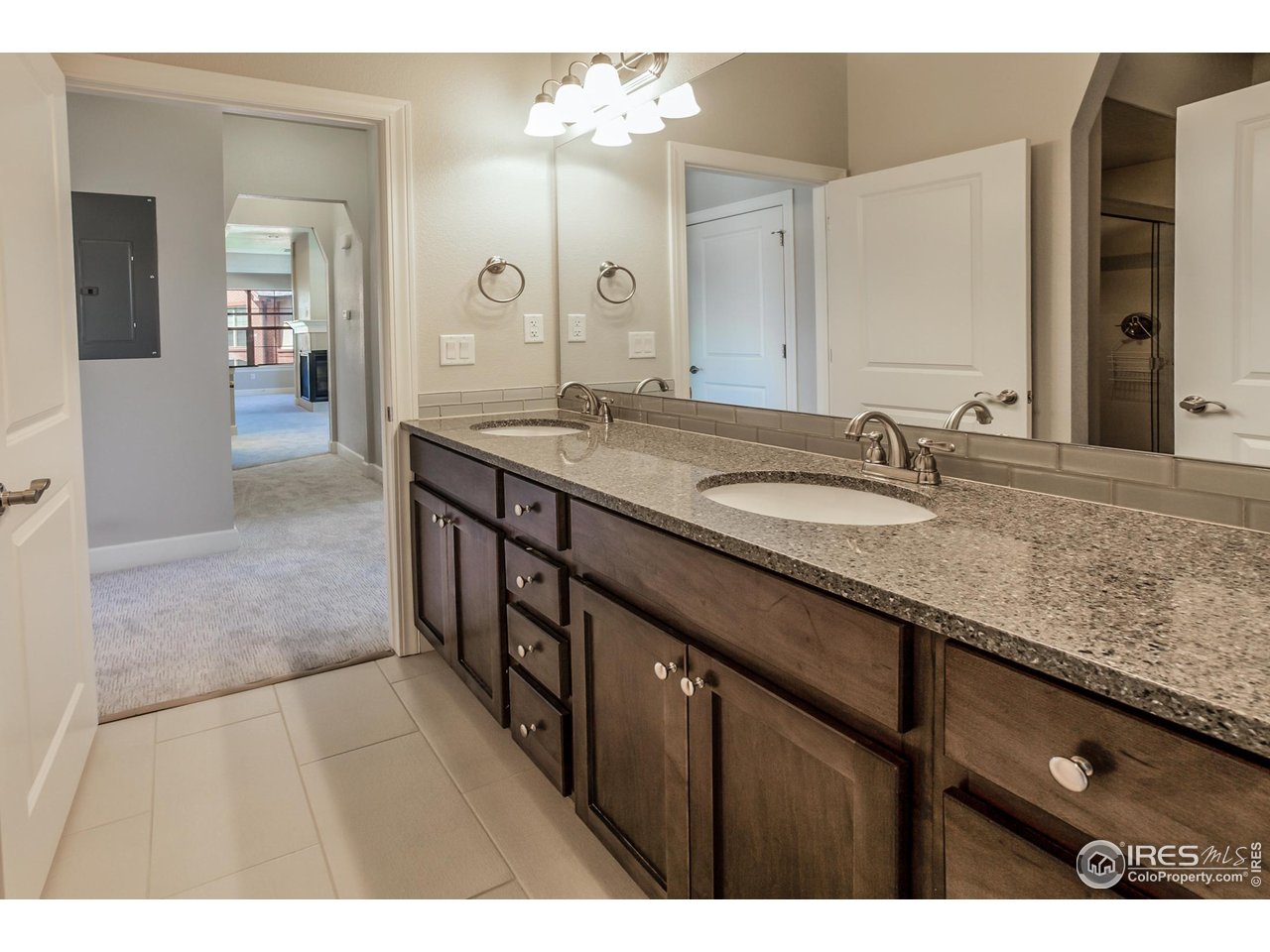 1379 Charles Dr
