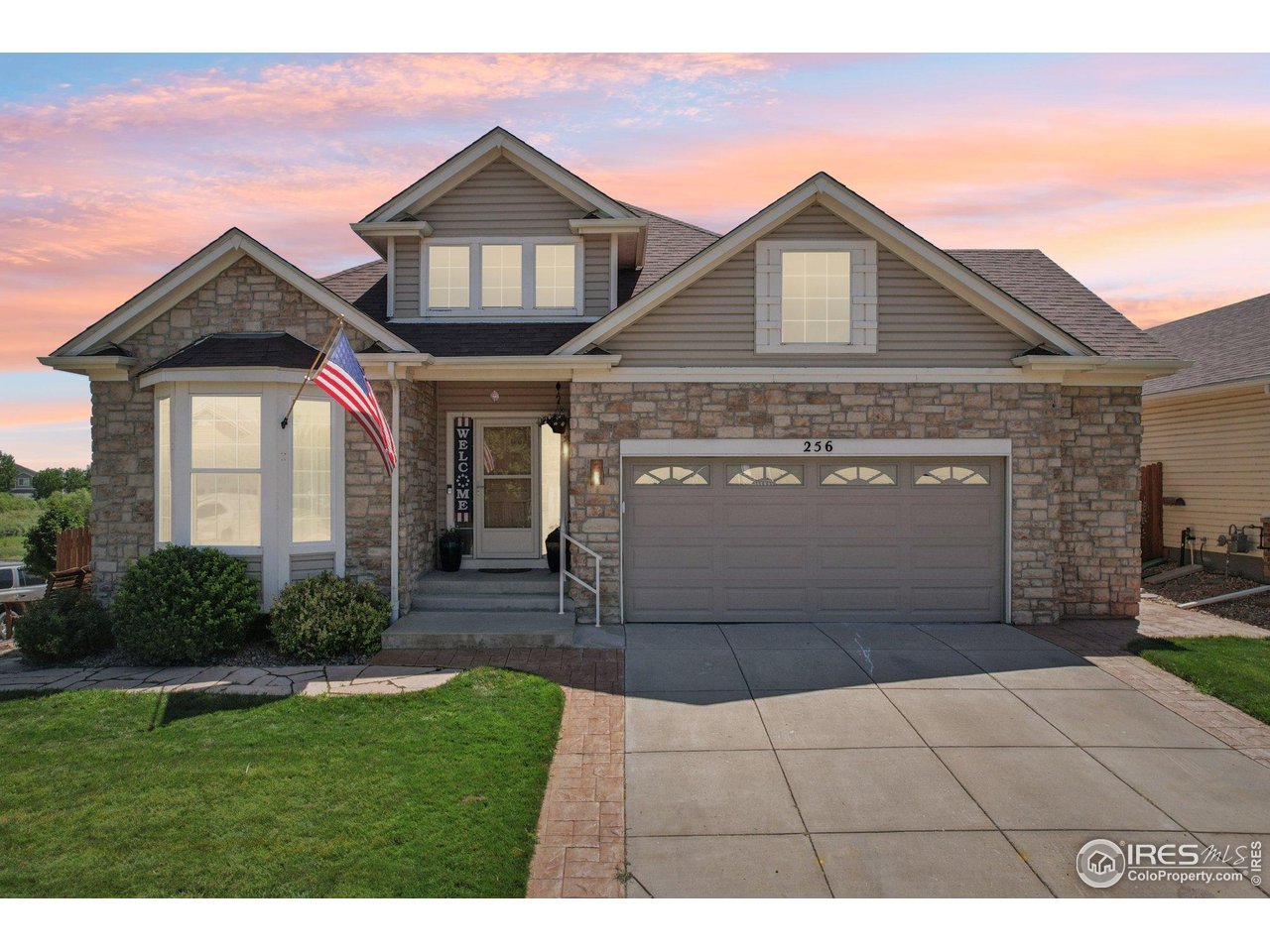 256 Homestead Way