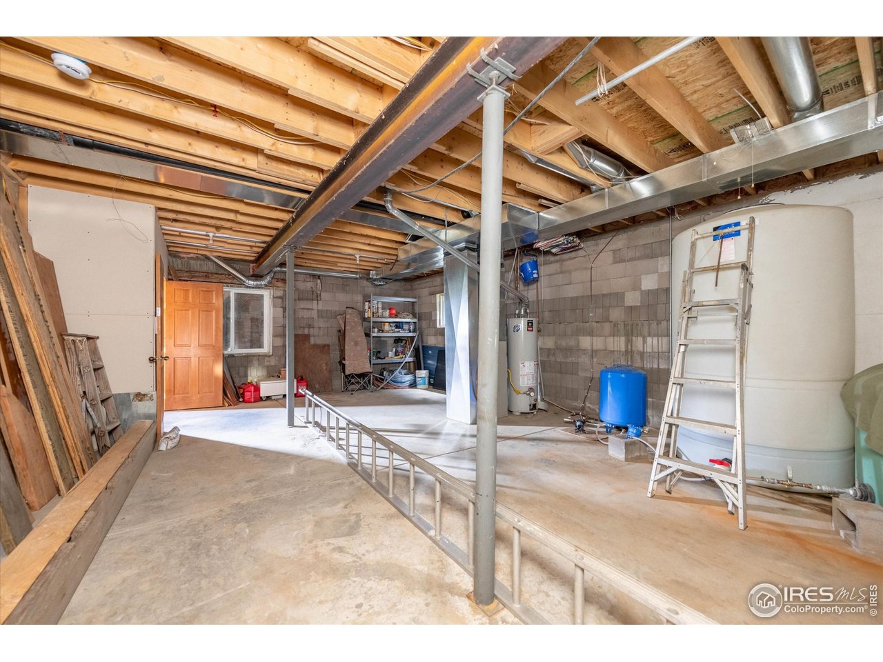 122 Elk Way