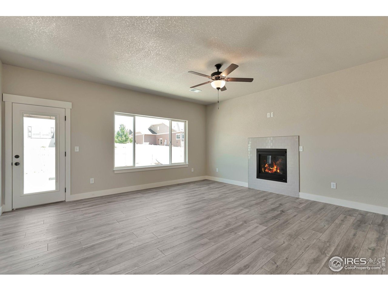9046 Harlequin Dr