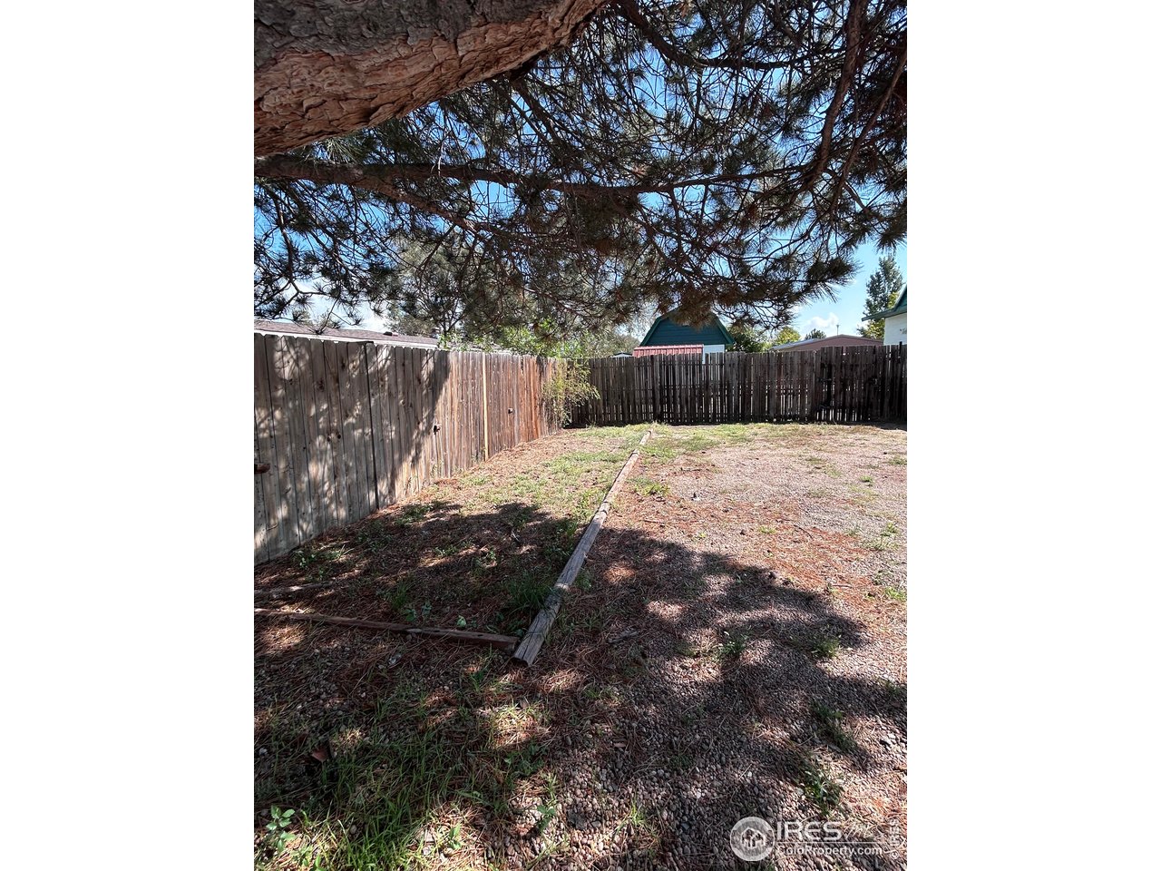 114 Linden Dr