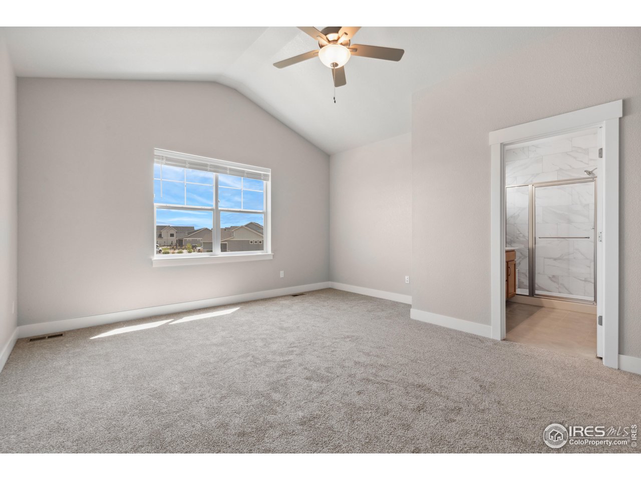 4248 Trapper Lake Dr
