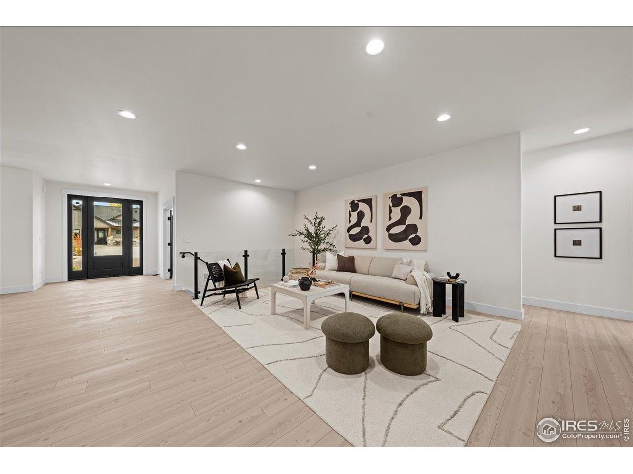 1277 Eliza Ave