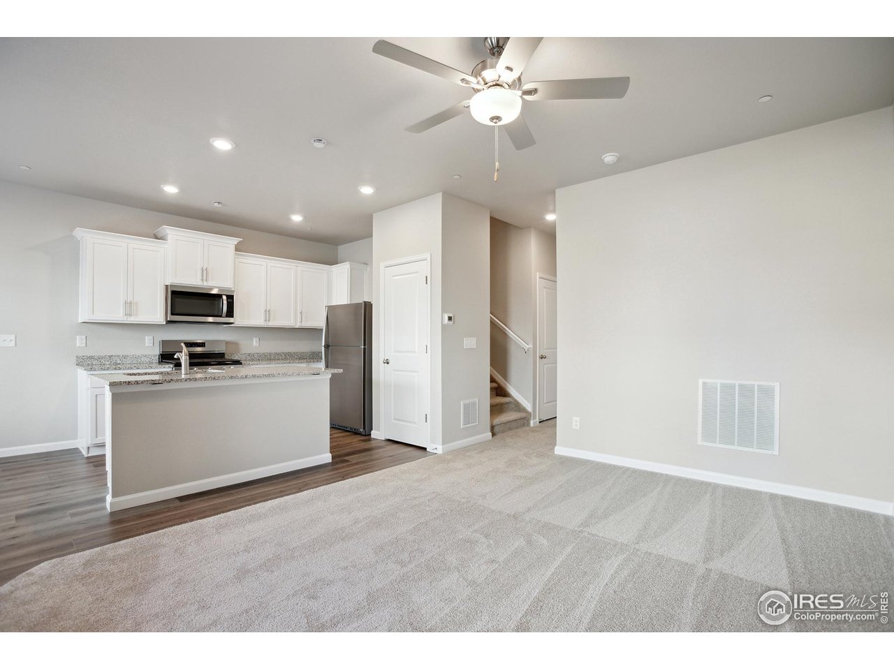 199 Robin Rd
