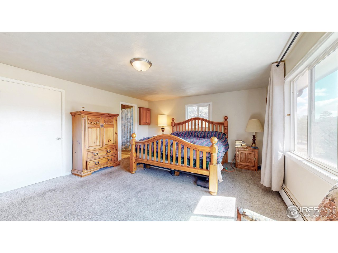 390 Elm Rd