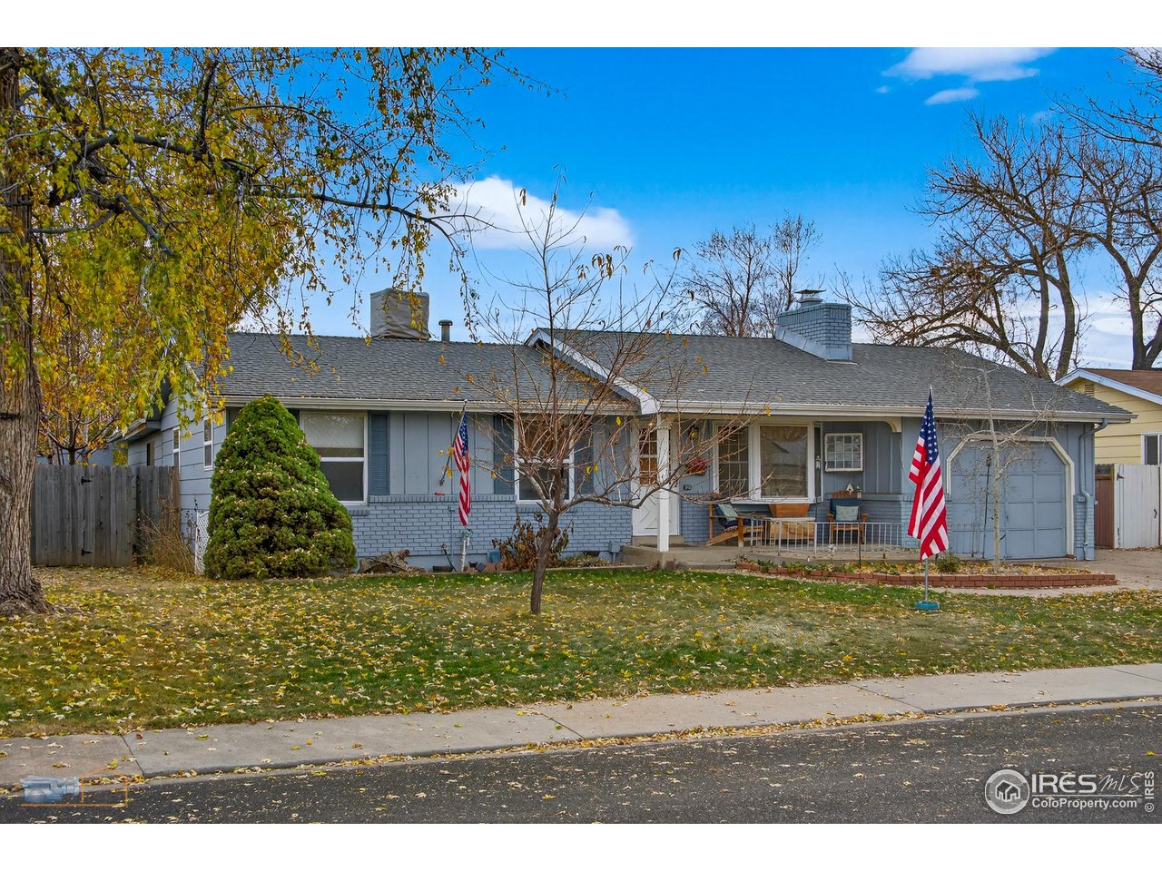 2521 Danbury Dr
