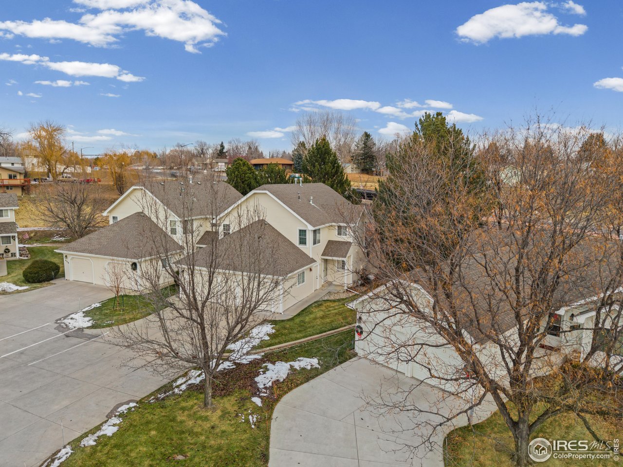650 Moose Ct