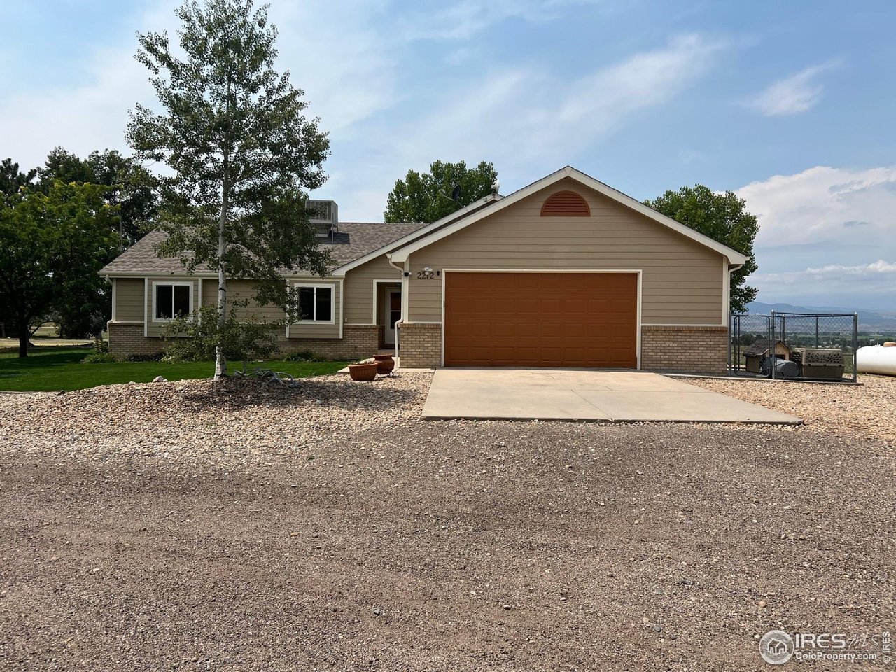 2212 S County Road 15 Rd