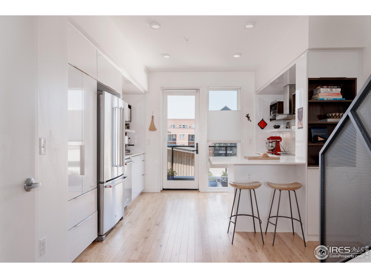 401 Linden St