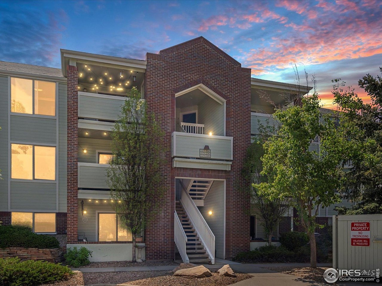 33 S Boulder Cir