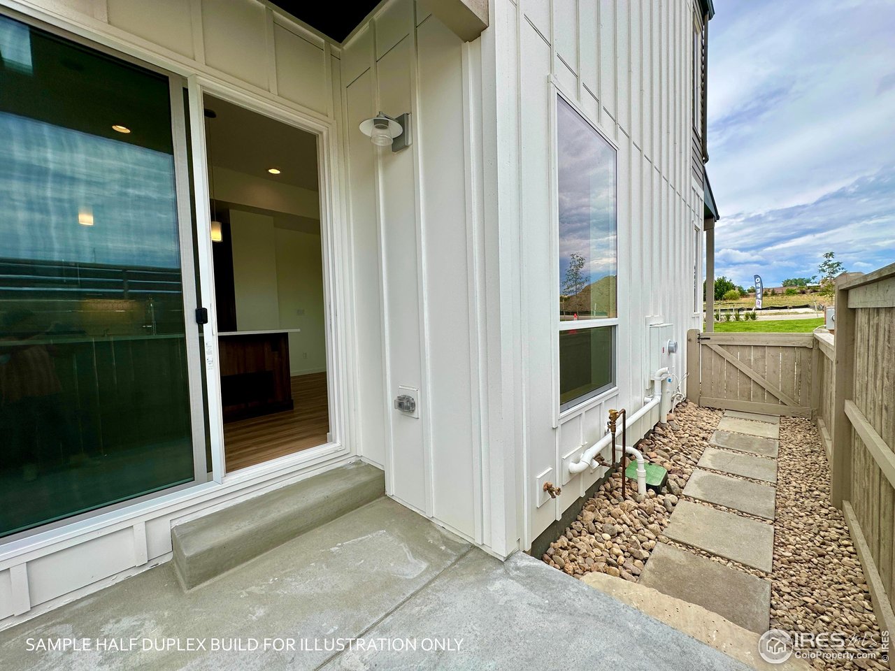 452 Levi Ln