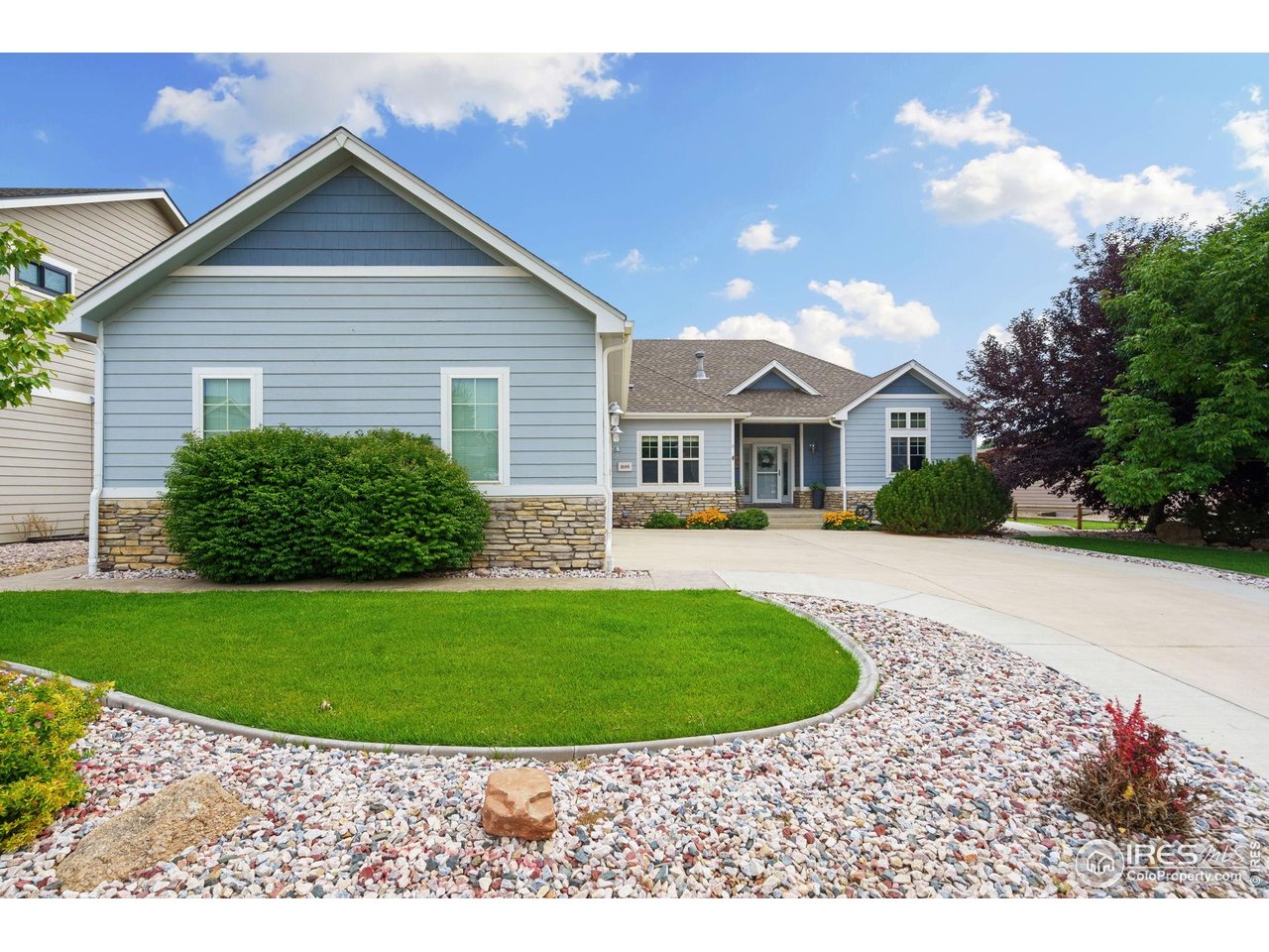 1689 Colorado River Dr