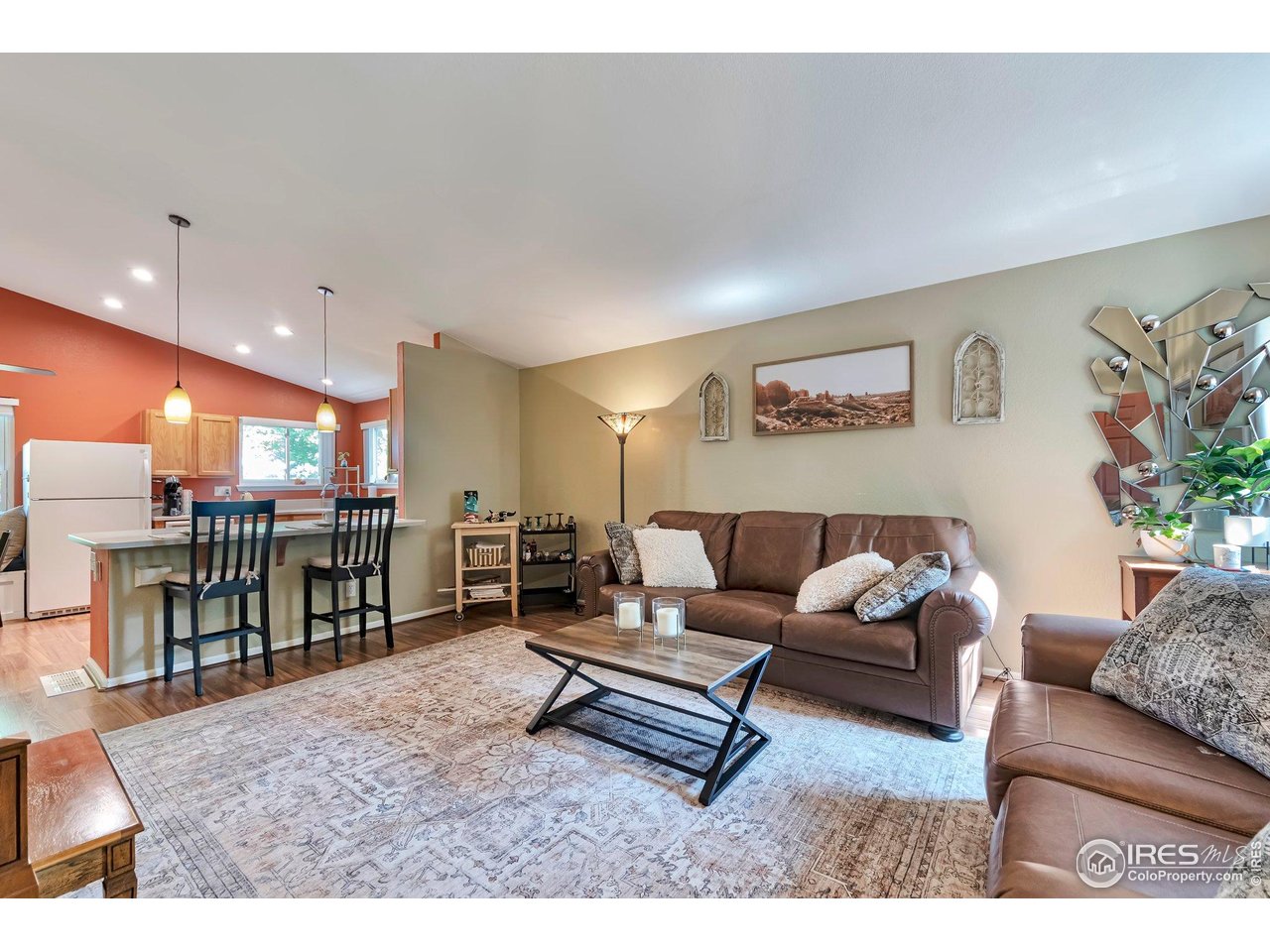 293 Wagonwheel Dr