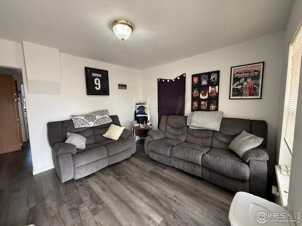 303 Lee St