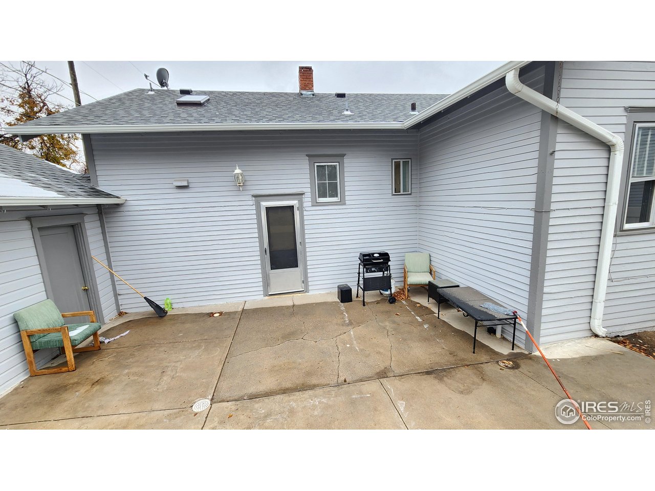 709 S 2nd Ave
