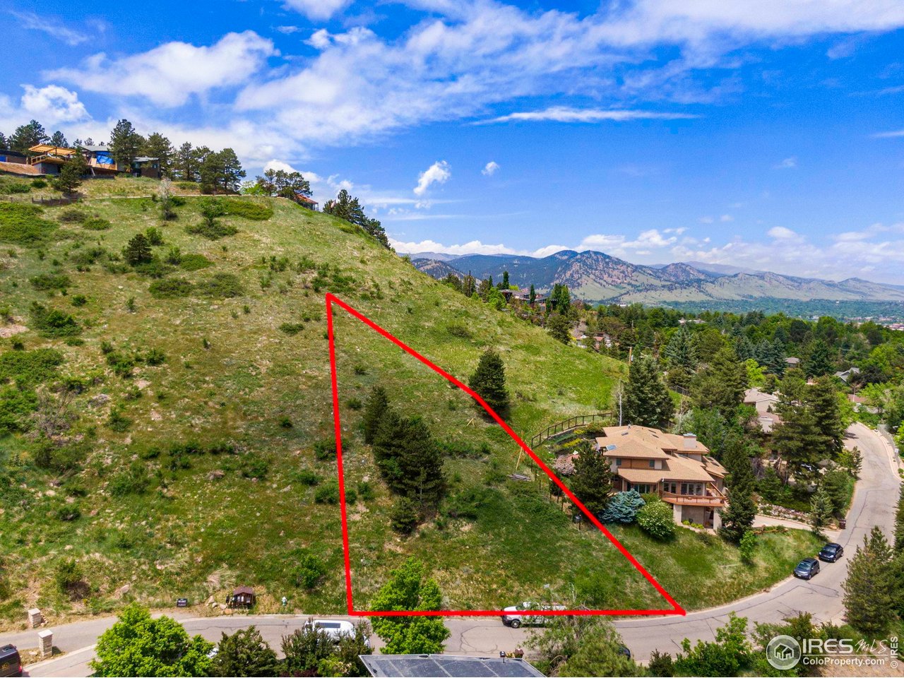 255 Bellevue Dr