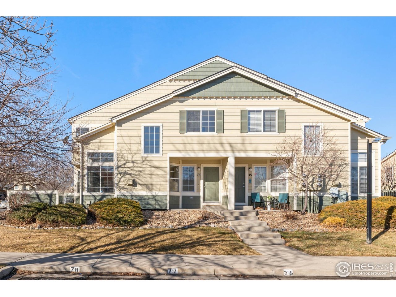 930 Button Rock Dr