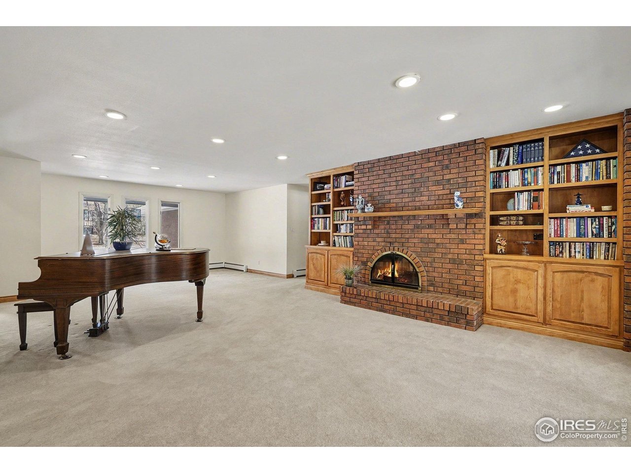 1405 Wimbledon Ct