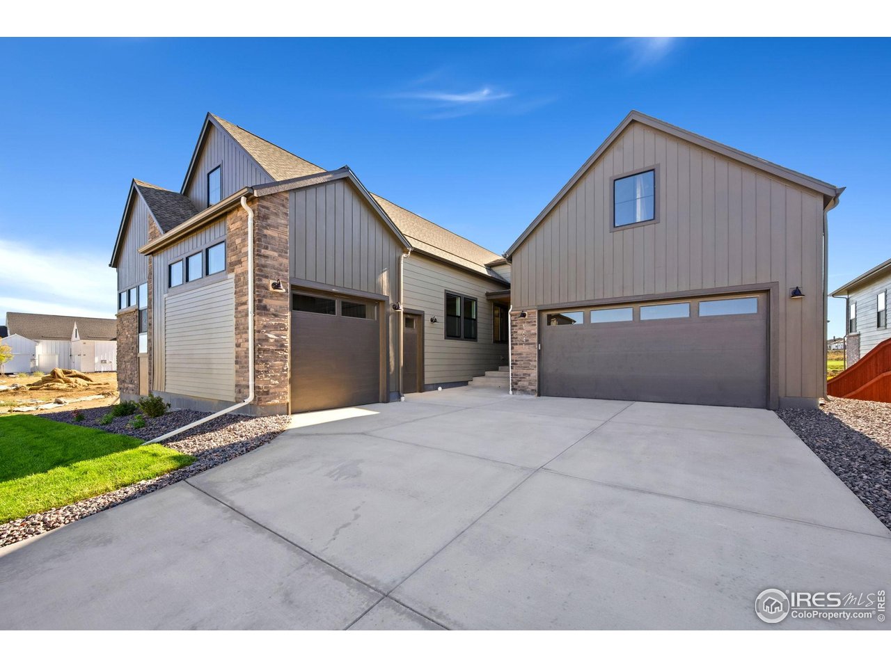 1641 Flourish Ct
