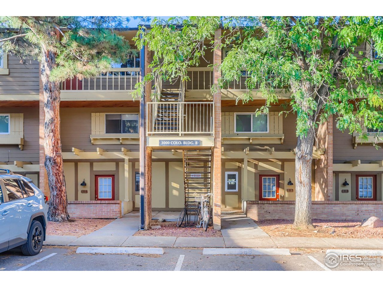 3000 Colorado Ave