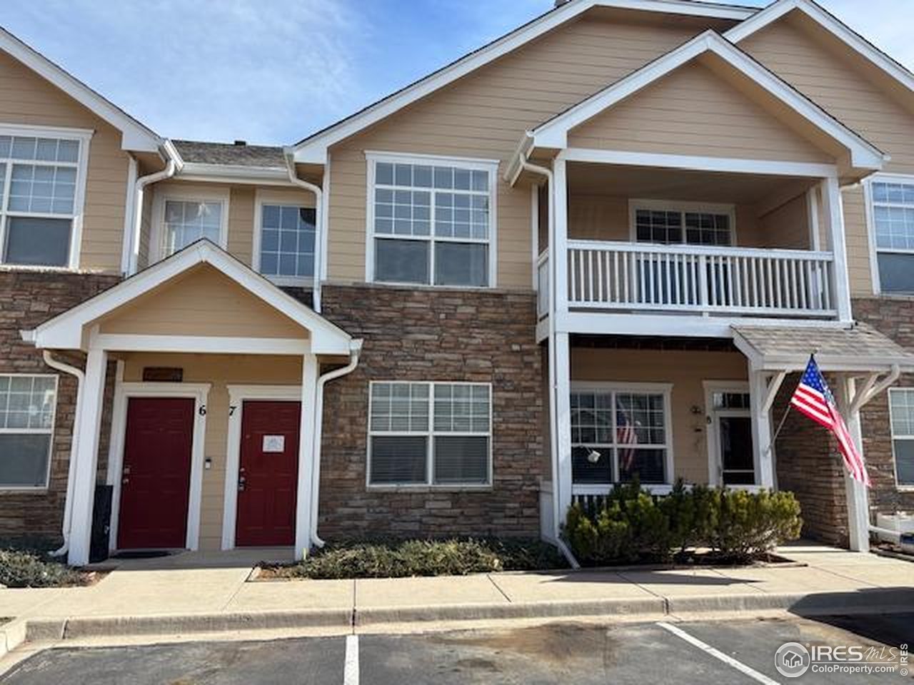 3660 Ponderosa Ct