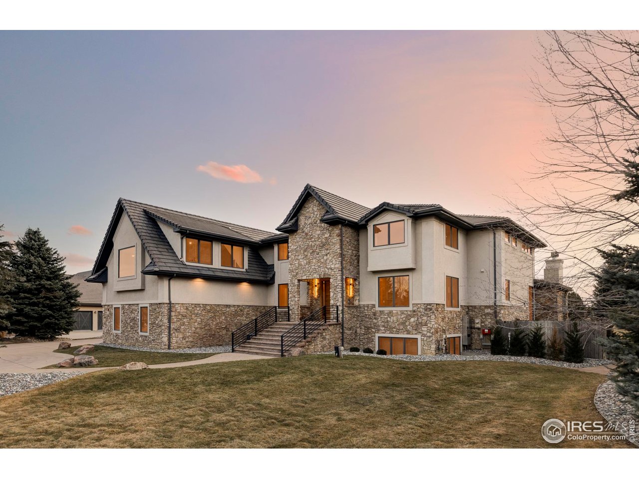 8906 Little Raven Trl