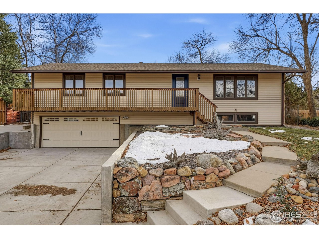 7240 Glacier View Rd