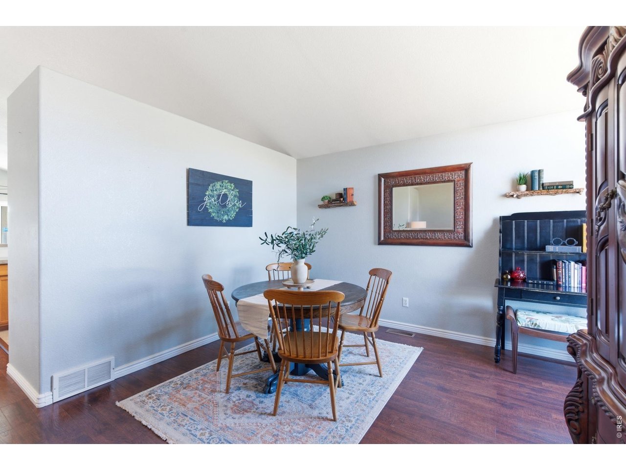 1303 S Harvester Dr