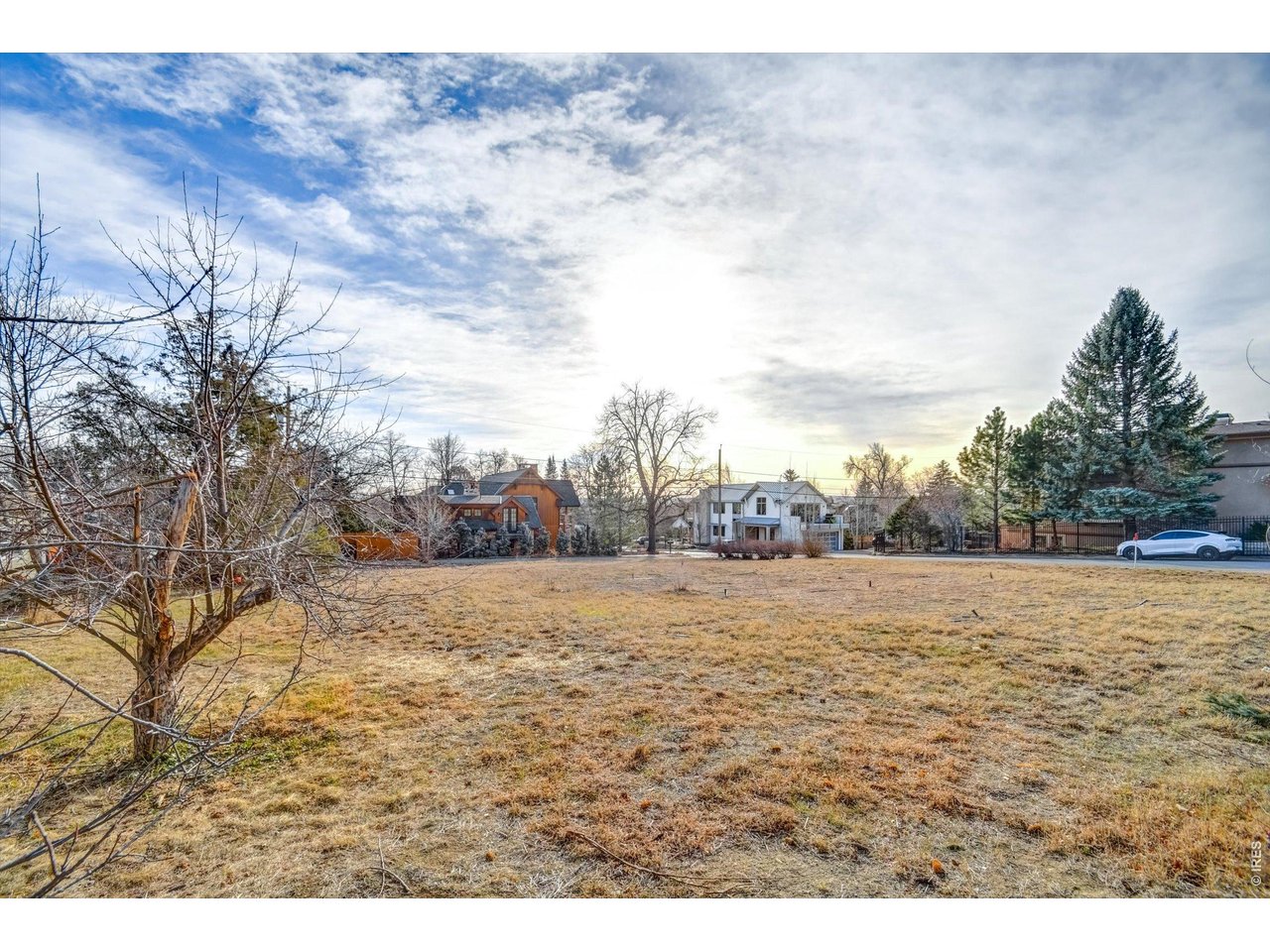501 Evergreen Ave