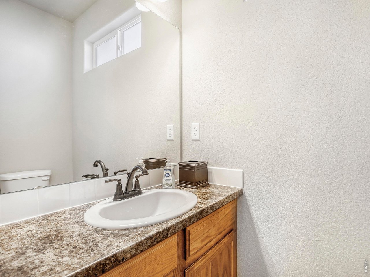 368 Littlebrook Ct