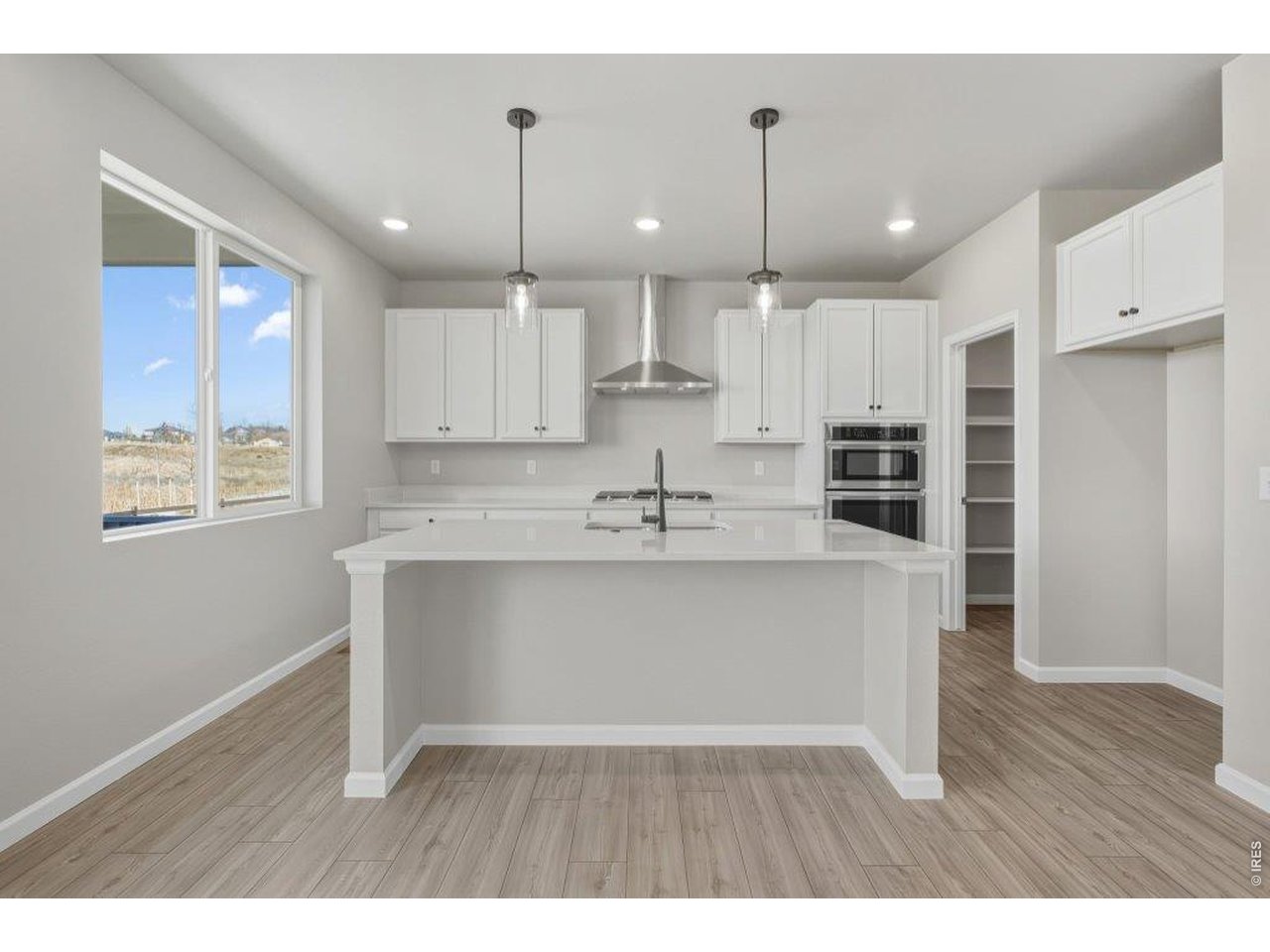 16933 Ballinger Cir