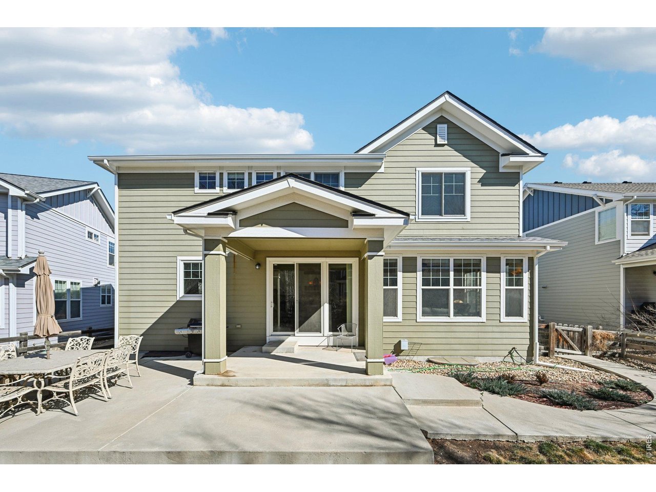 898 Jarvis Dr
