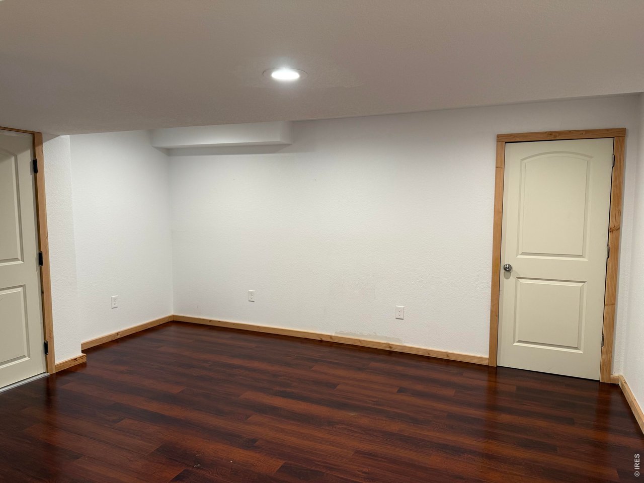 822 Finch Dr