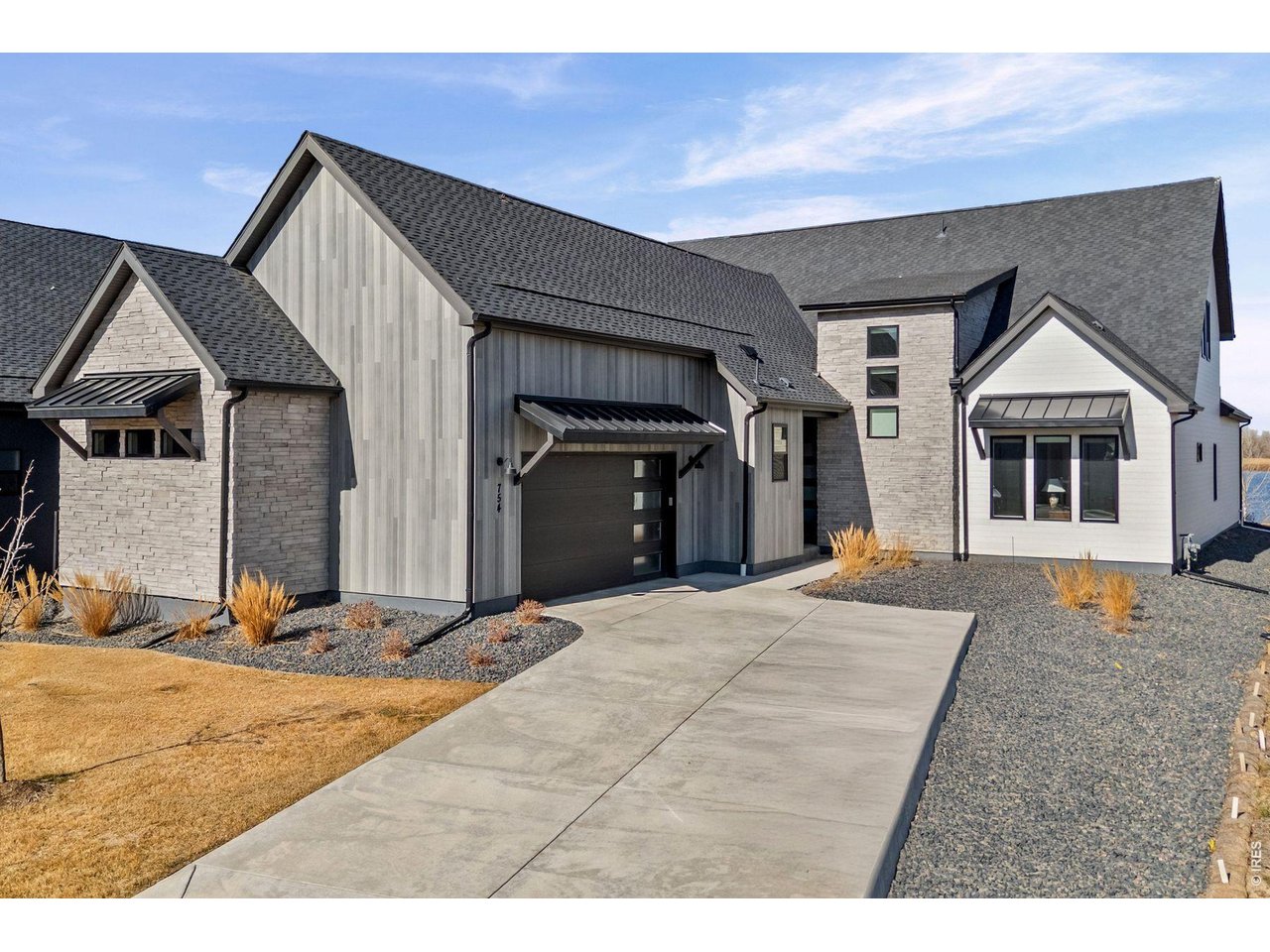 754 Beachside Dr