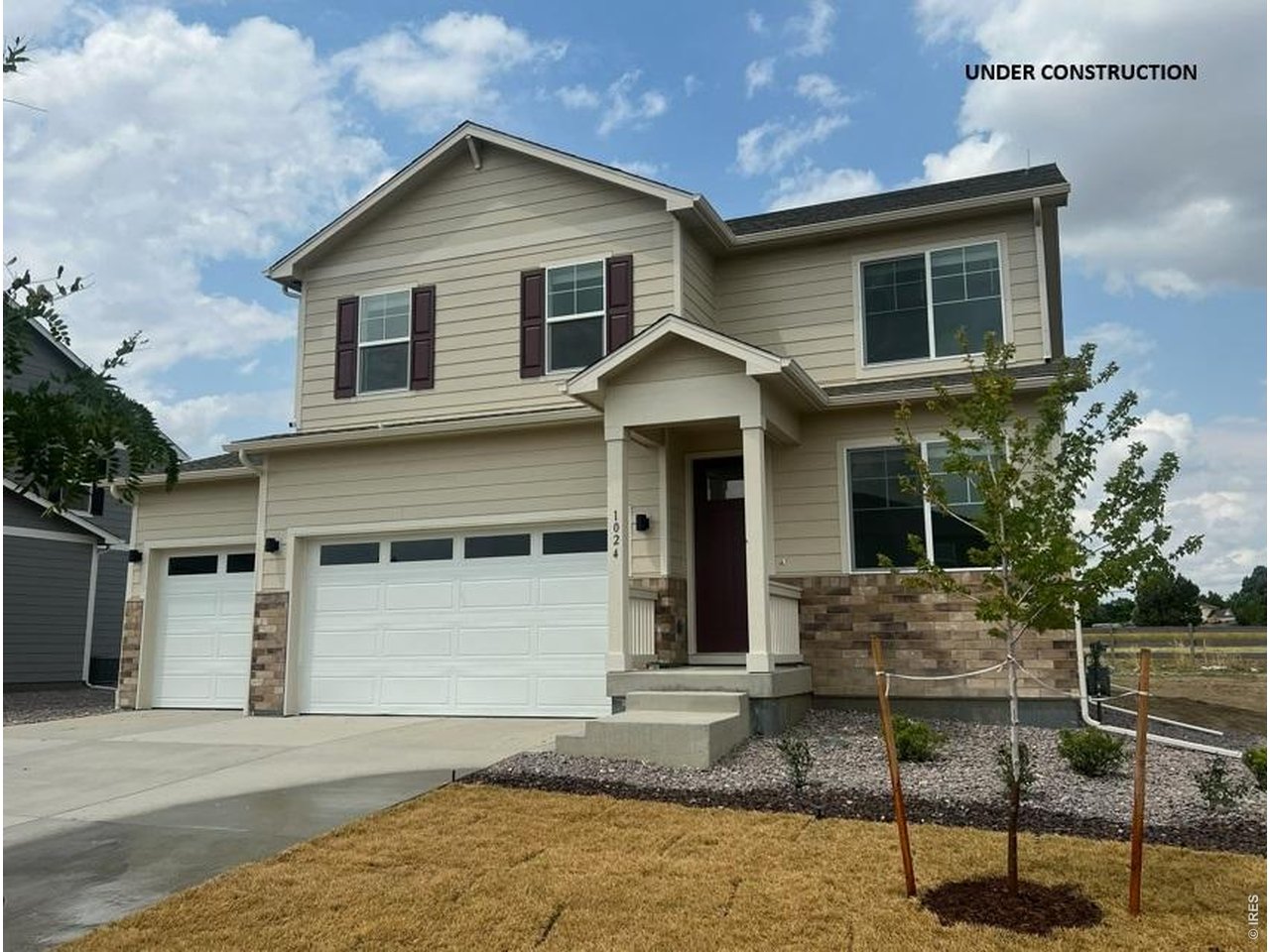 1404 Sunrise Hill Dr