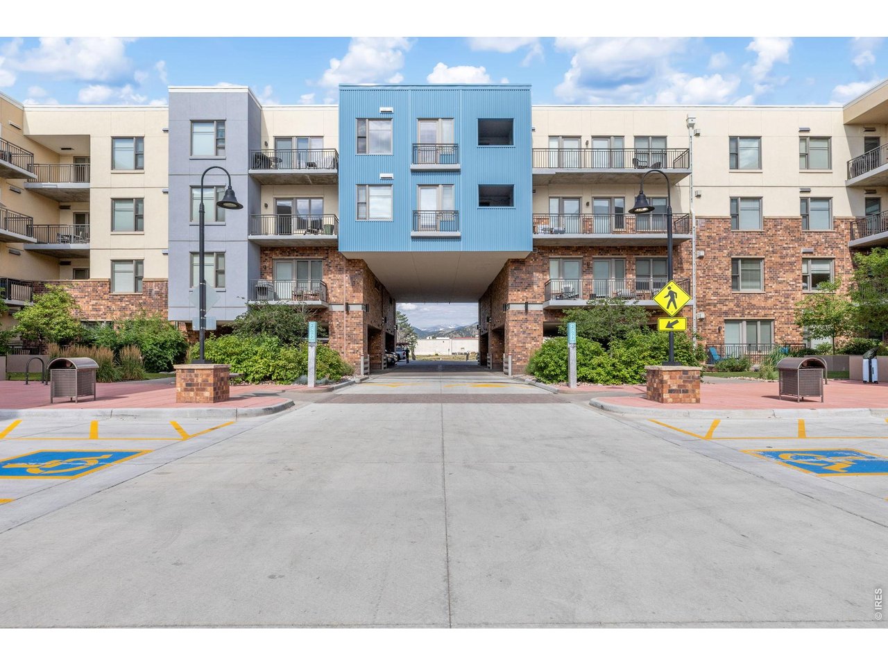 3401 Arapahoe Ave