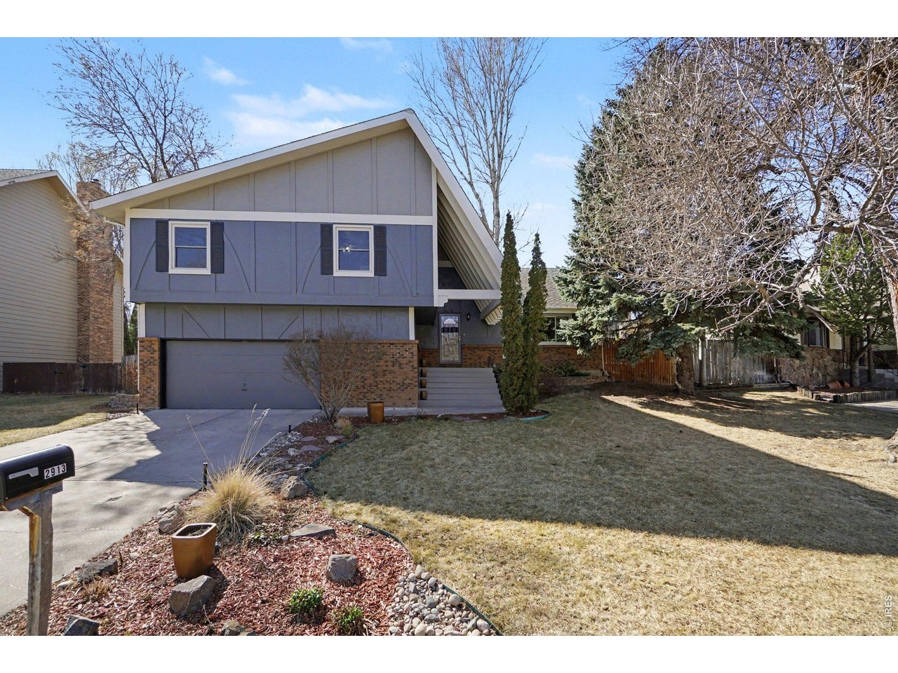 2913 Silverwood Dr