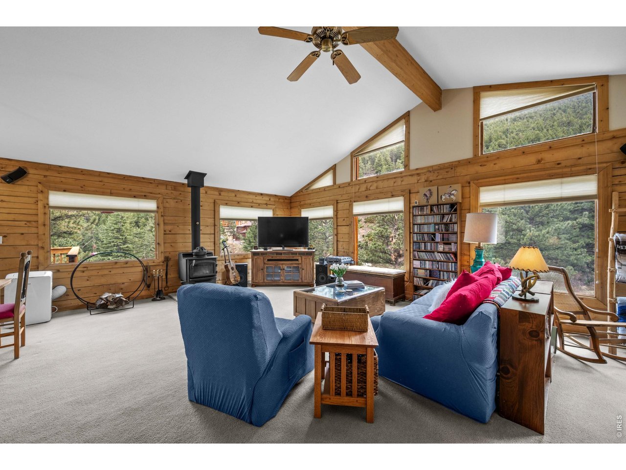 310 Wendelyn Way