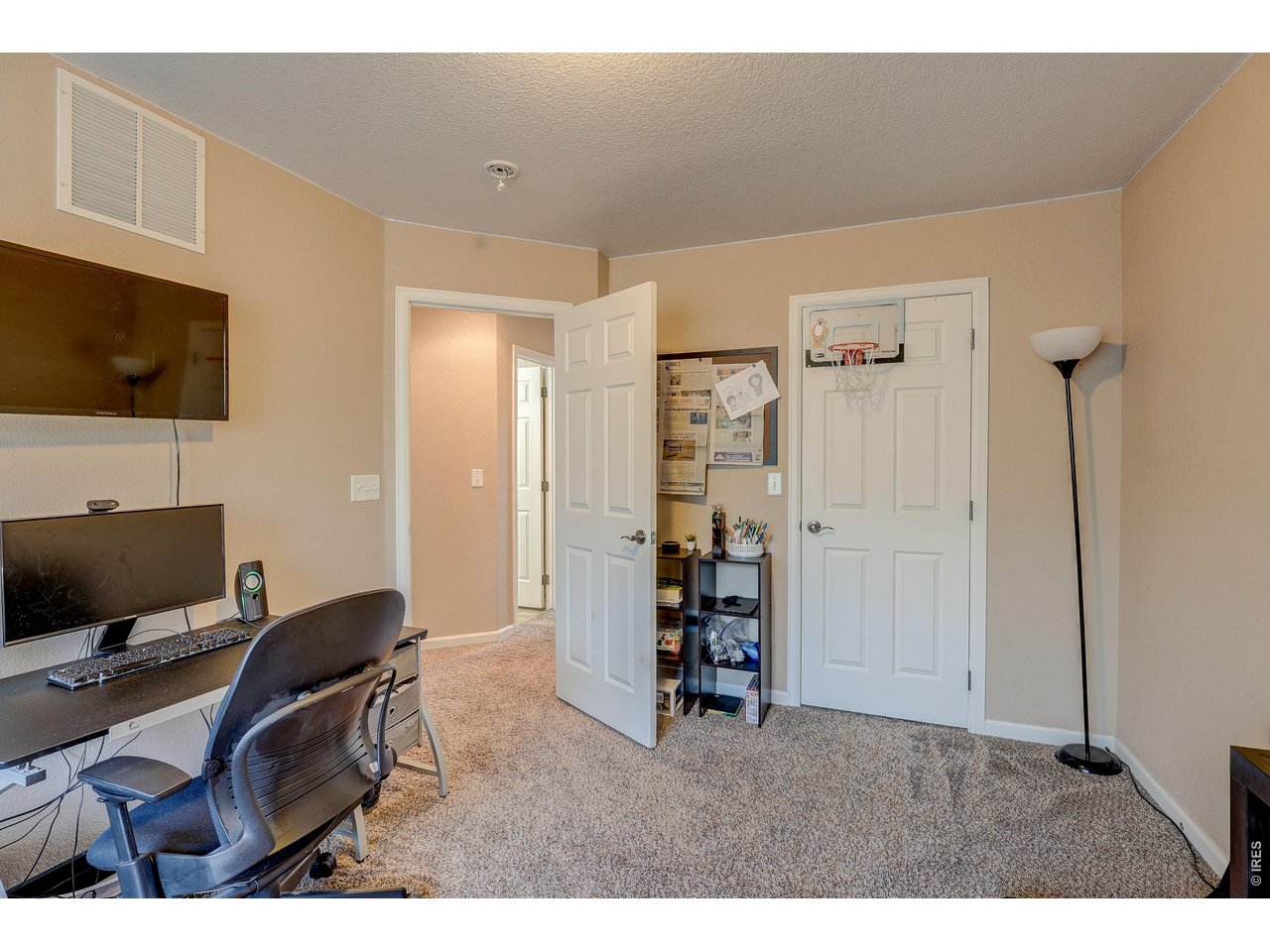 1911 Halfmoon Cir