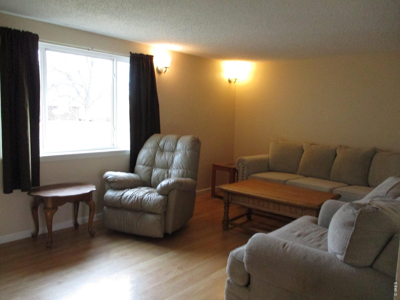 343 Knotty Pl