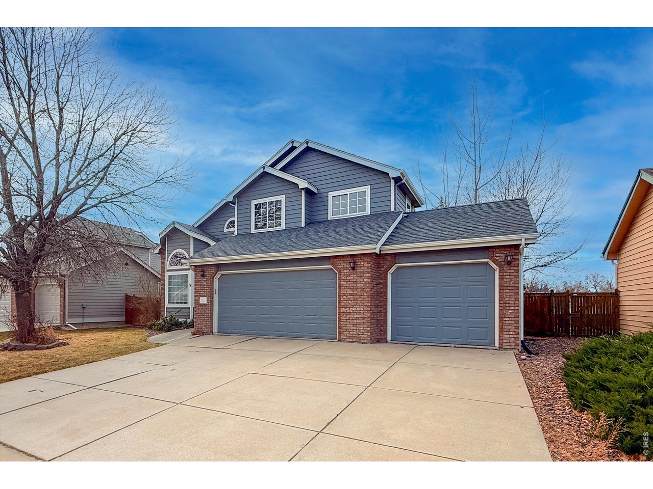 2215 Sweetwater Creek Dr
