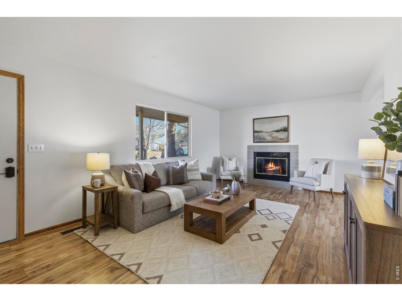 2943 Pleasant Valley Rd