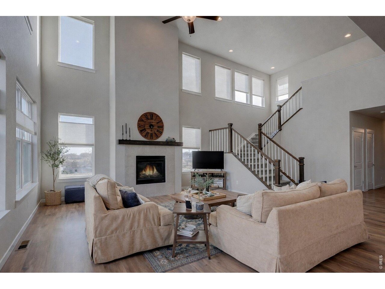 252 Mount Rainier St