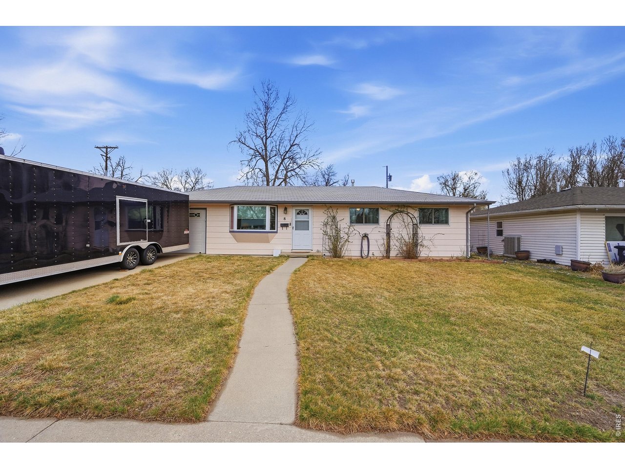8 Elizabeth Ct