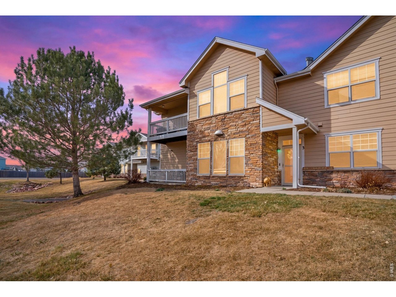 3758 Ponderosa Ct