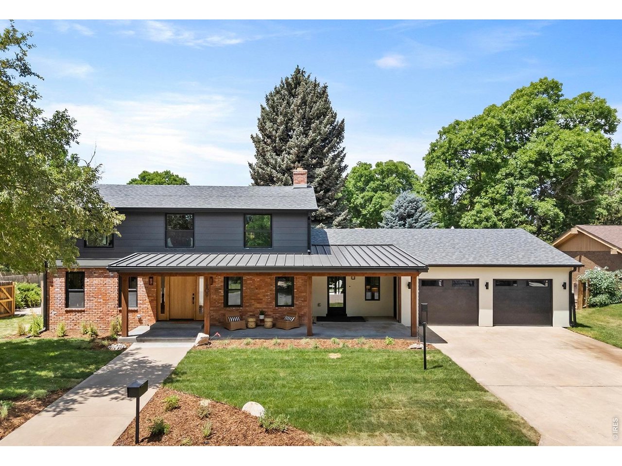 1909 Pawnee Dr