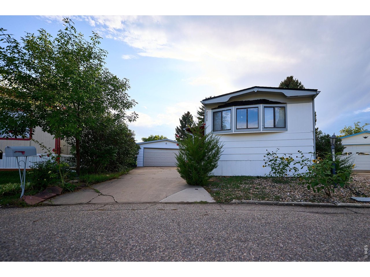 2828 Mango Pl