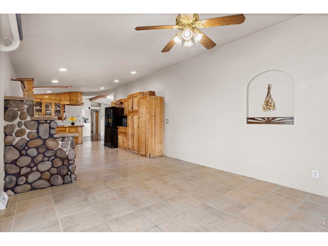 39 Mount Sherman Ct